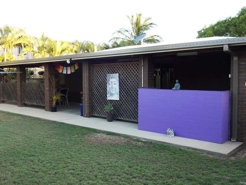 8 Bridge Road, East Mackay QLD 4740