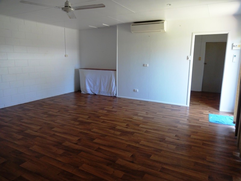 8 Bridge Road, East Mackay QLD 4740