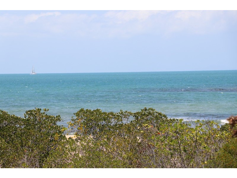 56 Beach Road, Dolphin Heads QLD 4740