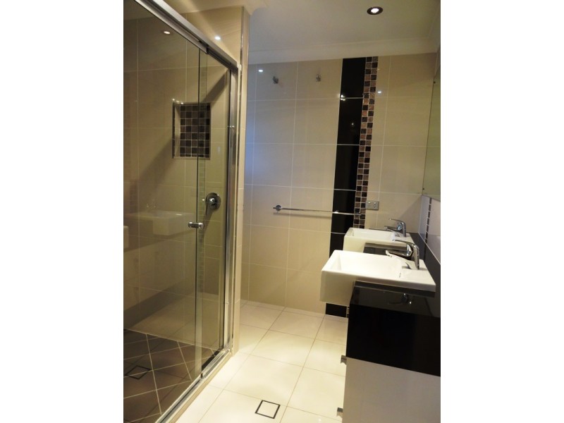 19 Debbiesue Drive, Mount Pleasant QLD 4740