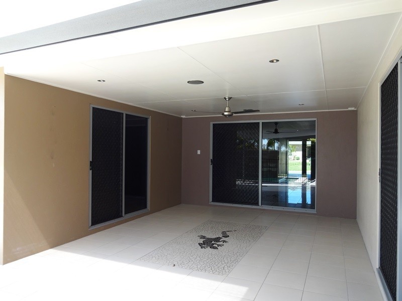 19 Debbiesue Drive, Mount Pleasant QLD 4740