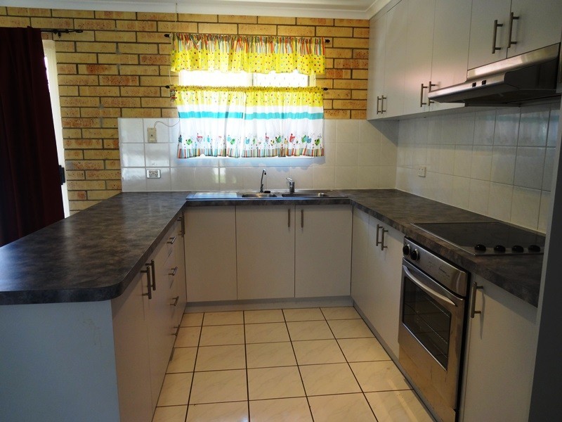 1/16 Lorraine Court, Andergrove QLD 4740