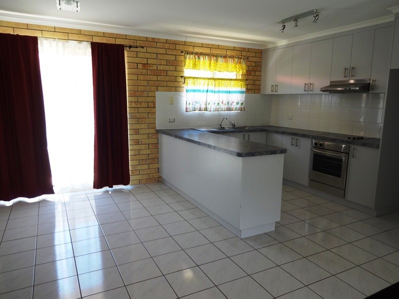 1/16 Lorraine Court, Andergrove QLD 4740