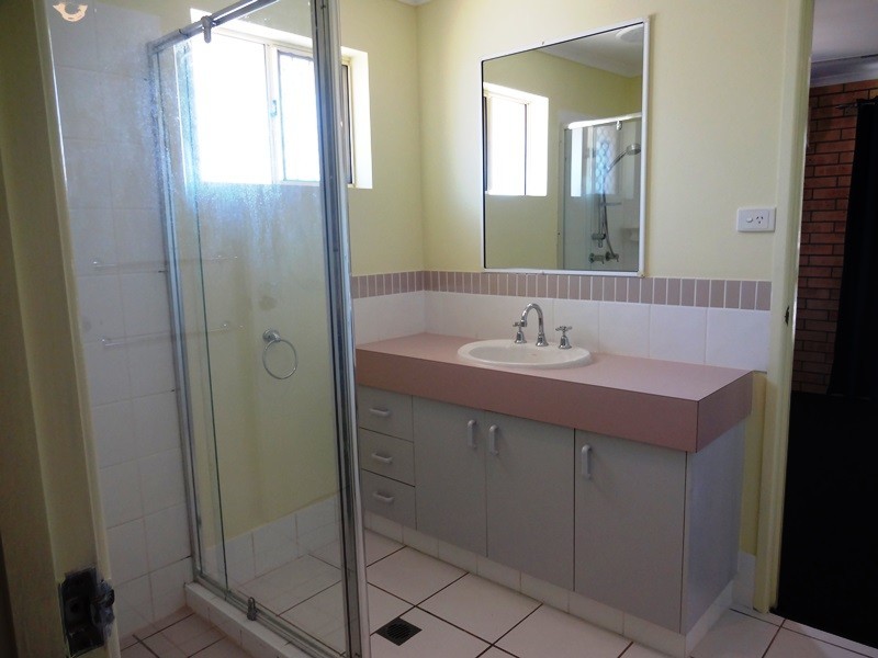 1/16 Lorraine Court, Andergrove QLD 4740