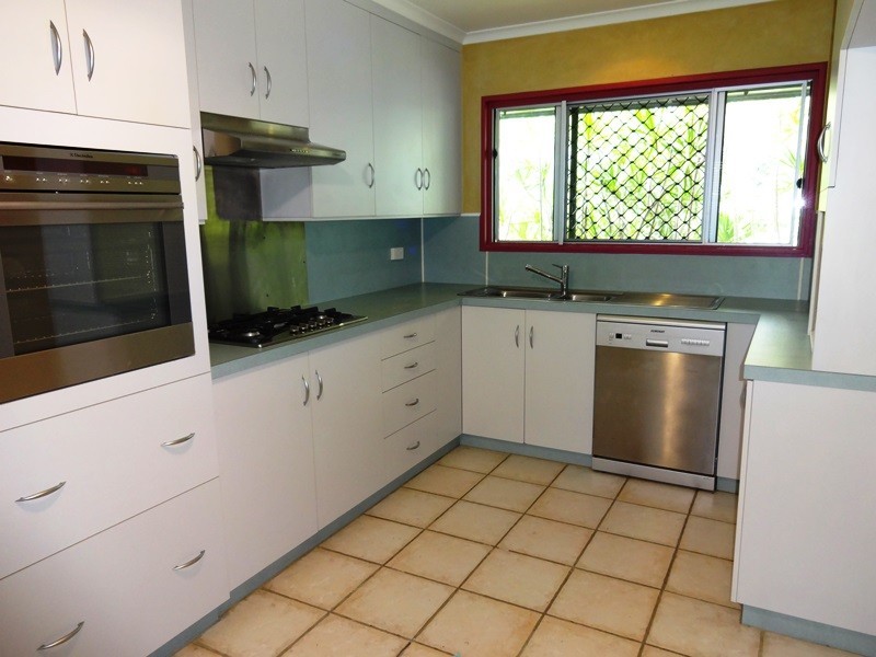 25910 Peak Downs Highway, Alexandra QLD 4740