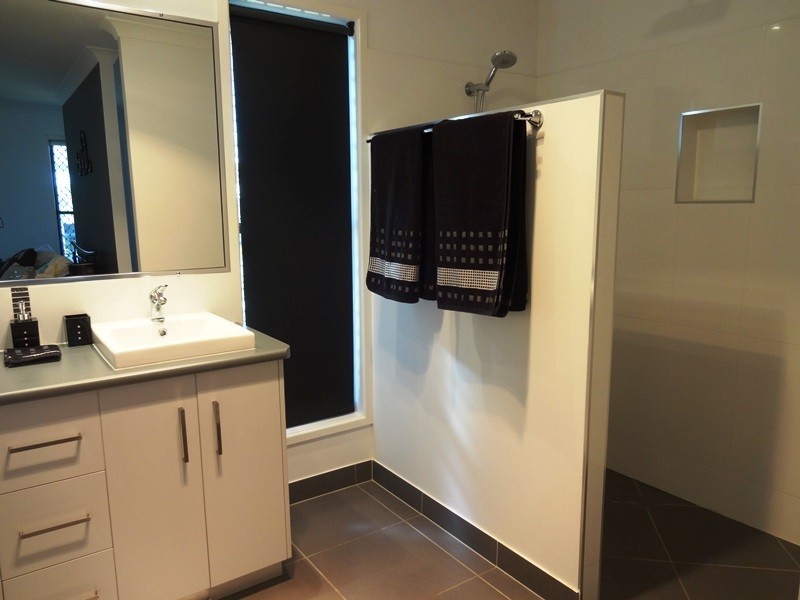 15 Rudd Street, Rural View QLD 4740