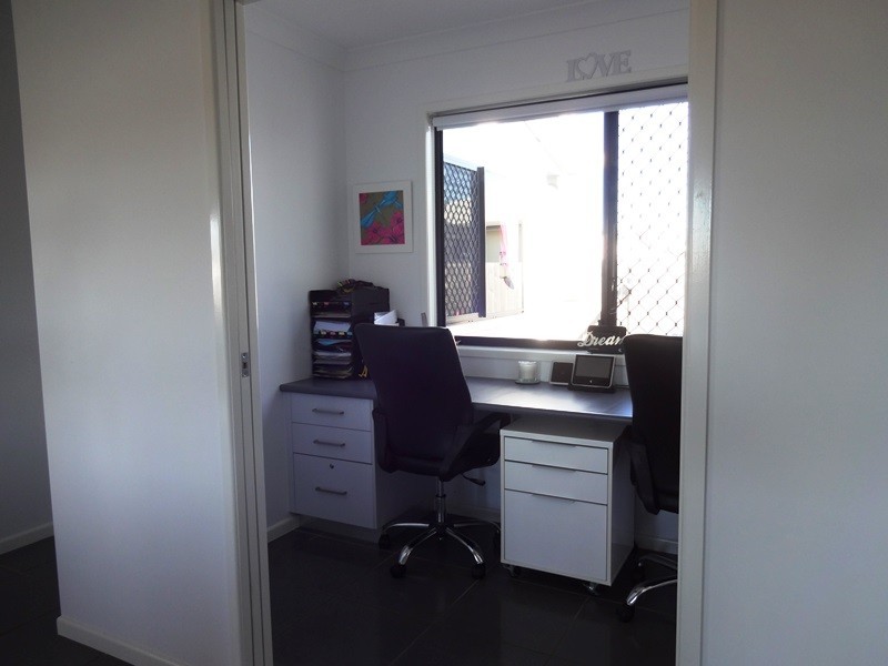 15 Rudd Street, Rural View QLD 4740