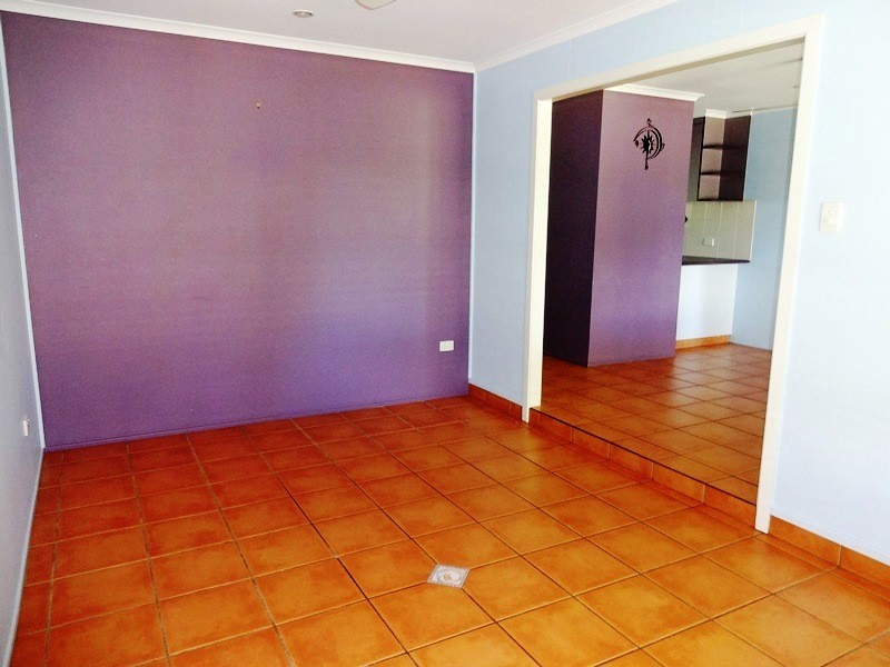 2/24 Tolcher Street, Mount Pleasant QLD 4740