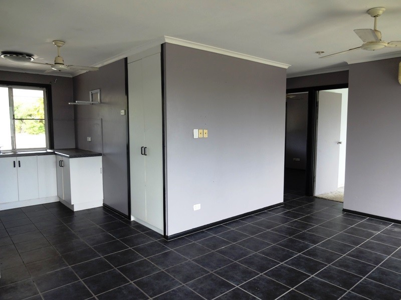 17 Kristy Crescent, Eimeo QLD 4740