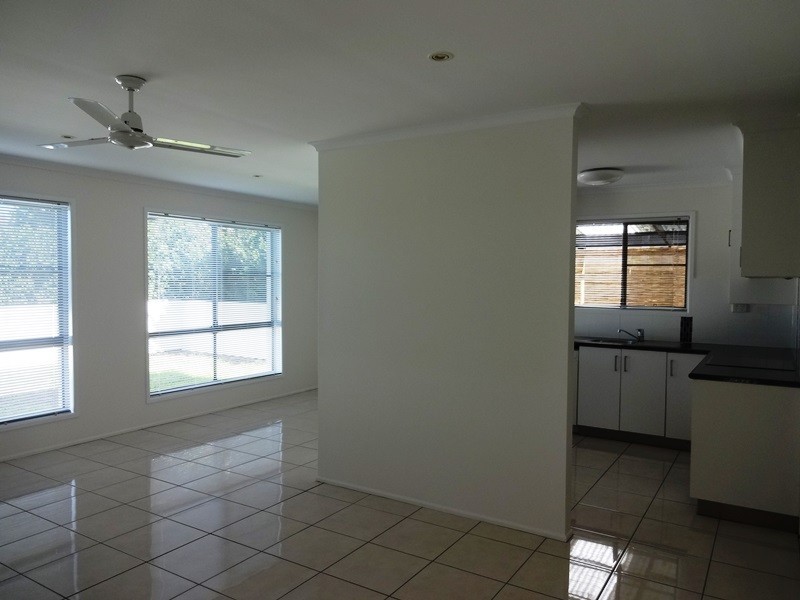 15 McCready Street, Rural View QLD 4740