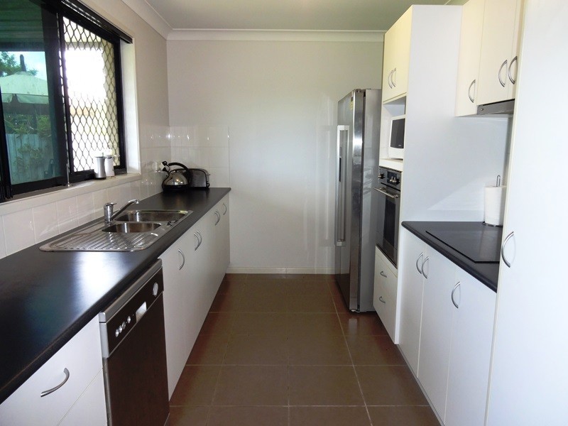 38 Debbiesue Drive, Mount Pleasant QLD 4470