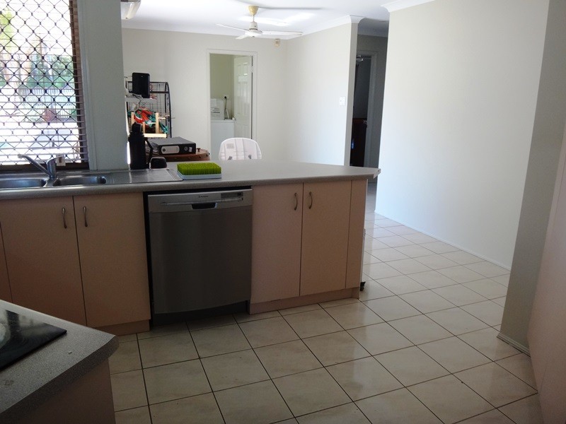 34 Broomdykes Drive, Beaconsfield QLD 4740
