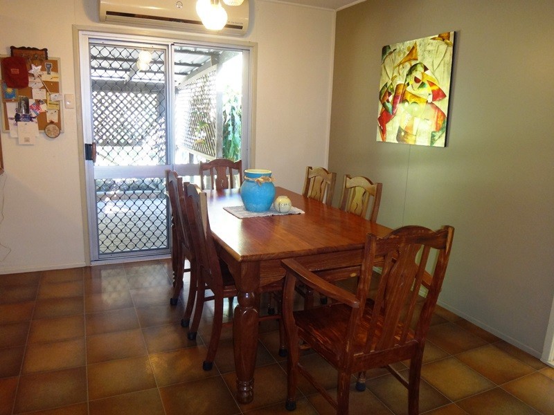 17 Emu Street, Slade Point QLD 4740