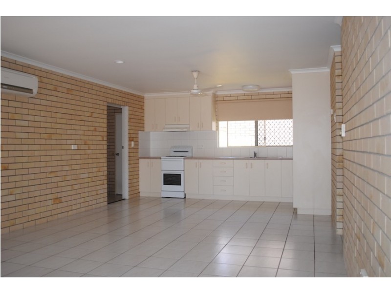 25 Frank Cowley Drive, Mackay QLD 4740