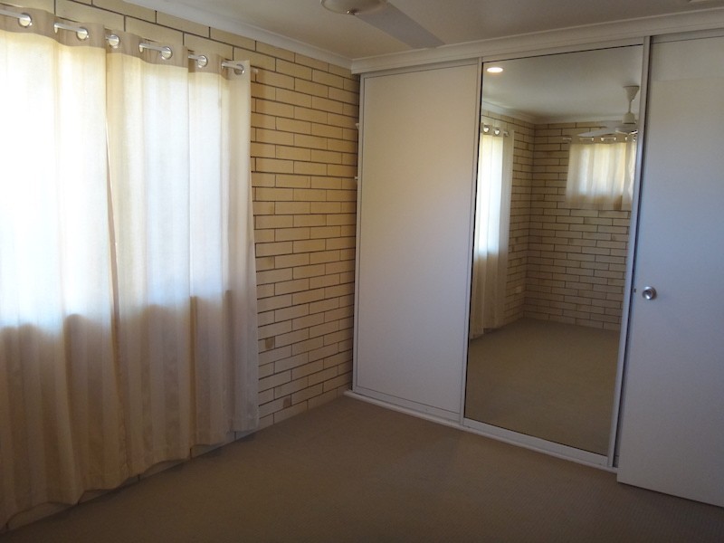 2/59 Oak Street, Andergrove QLD 4740