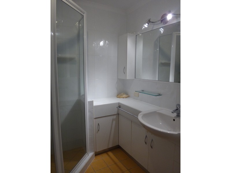 18 Seaspray Close, Shoal Point QLD 4750