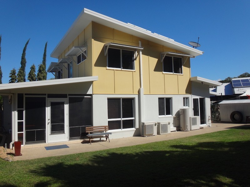 18 Seaspray Close, Shoal Point QLD 4750