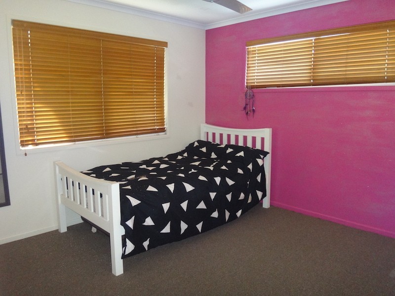 18 Seaspray Close, Shoal Point QLD 4750