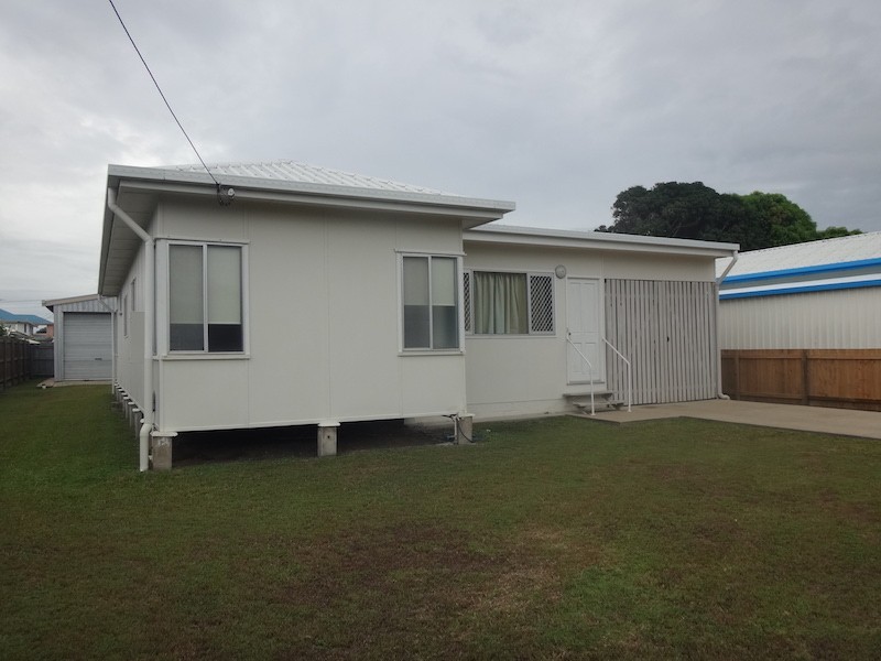 17 Adrian Street, West Mackay QLD 4740