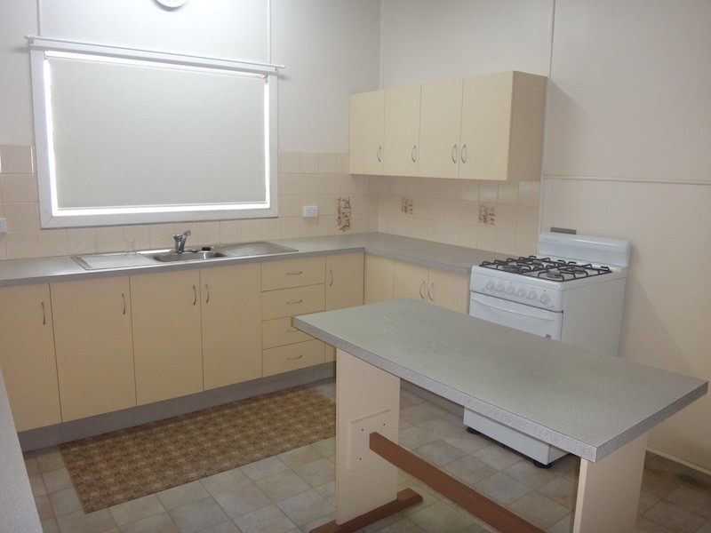 17 Adrian Street, West Mackay QLD 4740