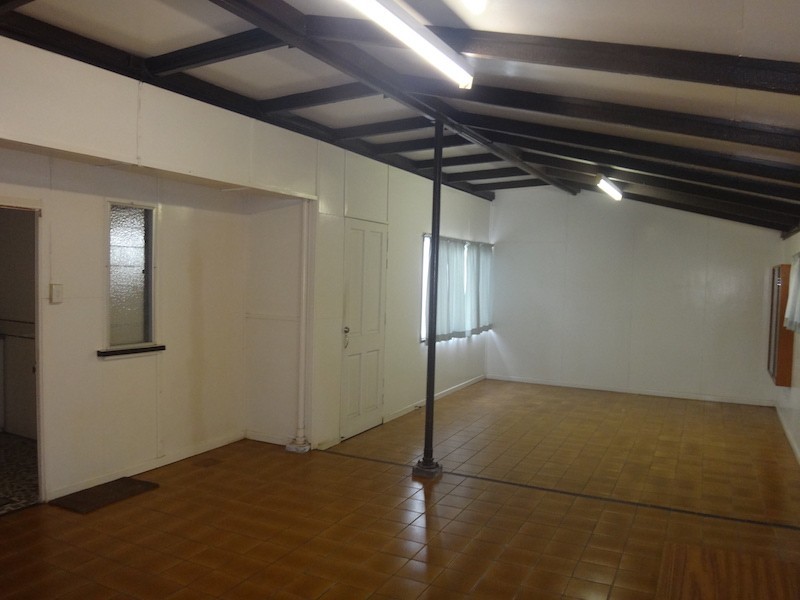 17 Adrian Street, West Mackay QLD 4740