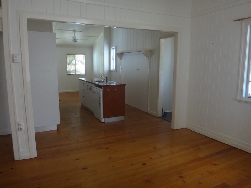 1 Beaton Street, West Mackay QLD 4740