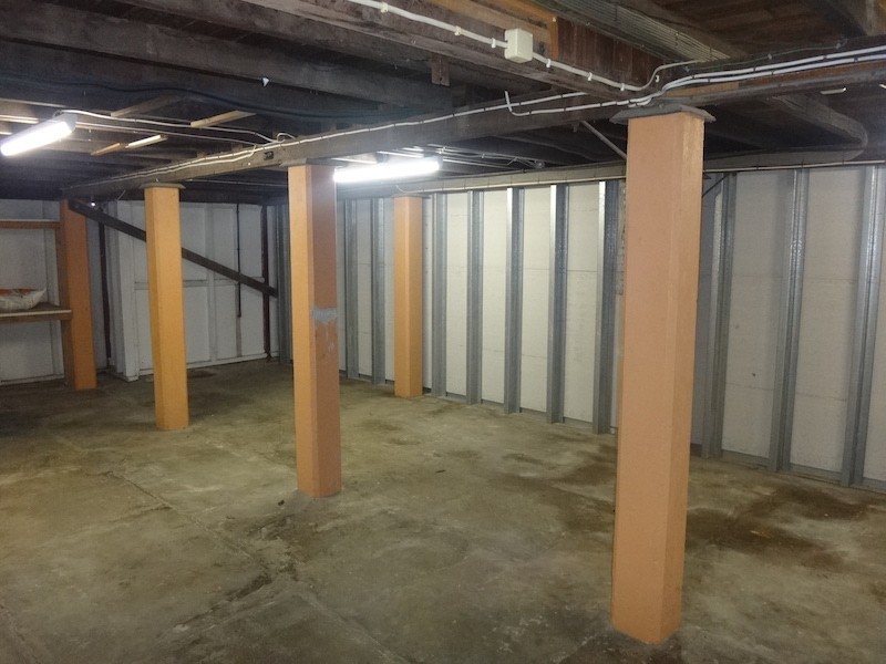 1 Beaton Street, West Mackay QLD 4740