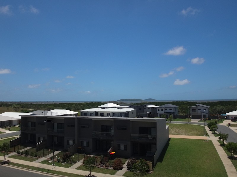 306/3 Kirribilli Ave, East Mackay QLD 4740