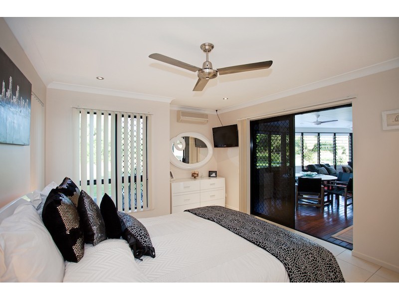 41 Portside Place, Shoal Point QLD 4750
