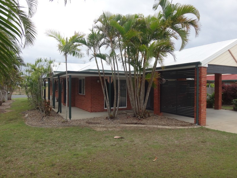 1 McLaughlin Drive, Eimeo QLD 4740