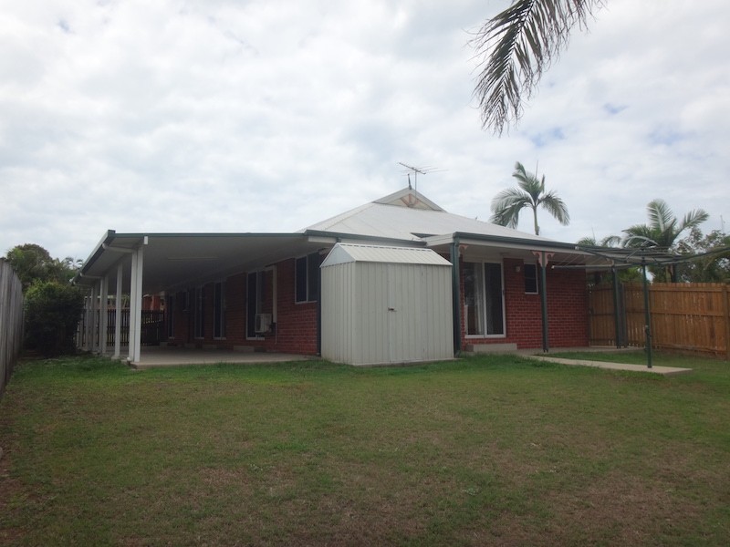 1 McLaughlin Drive, Eimeo QLD 4740