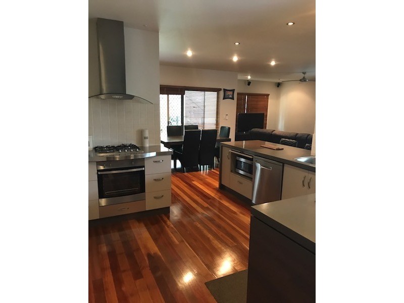 21 Portside Place, Shoal Point QLD 4750