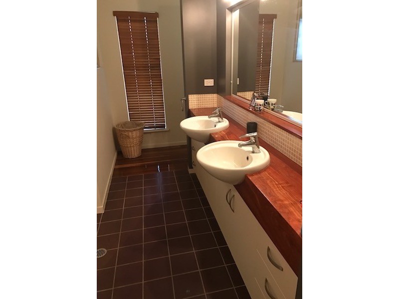 21 Portside Place, Shoal Point QLD 4750