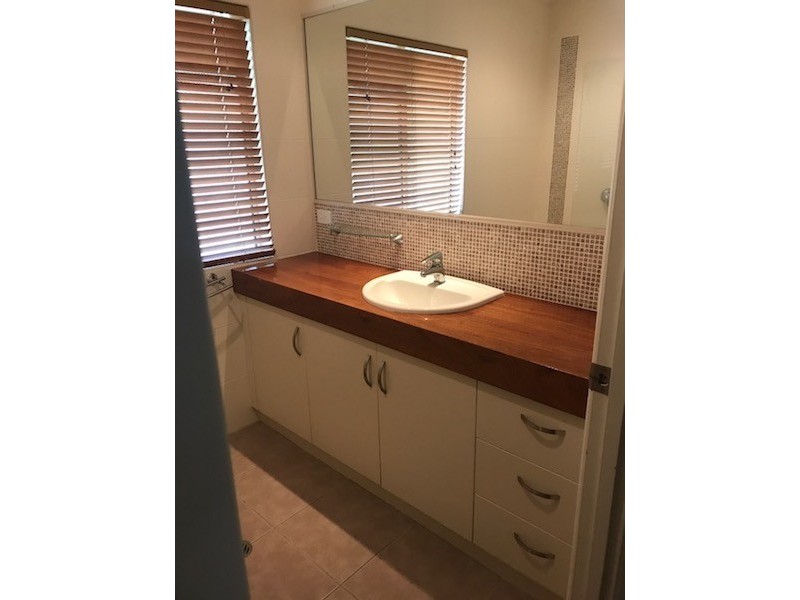 21 Portside Place, Shoal Point QLD 4750