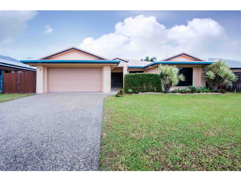 11 Cutfield Street, Glenella QLD 4740