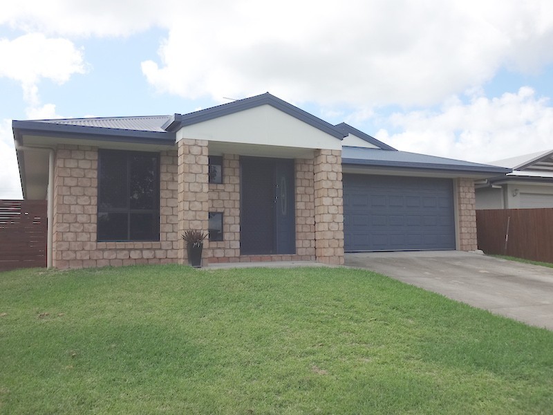 11 Hansen Court, Marian QLD 4753
