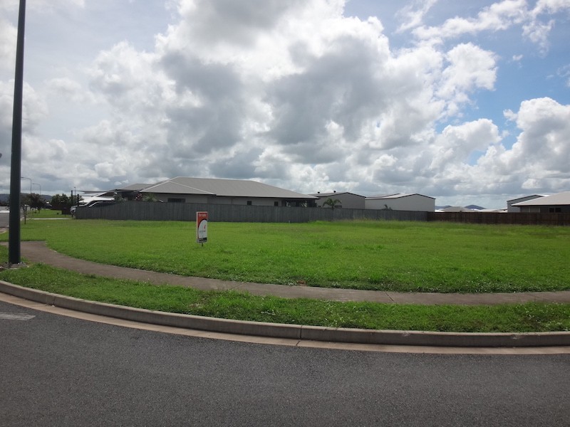 1 Treloar Place, Marian QLD 4753