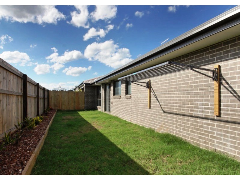 1/22 McAndrew Street, Caboolture QLD 4510