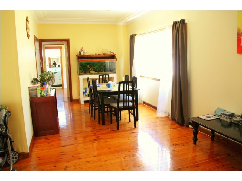 16 Kawana St, Bass Hill NSW 2197