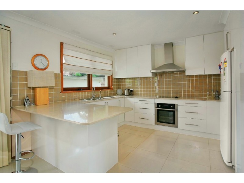 14 Hoys Rd, Lansvale NSW 2166