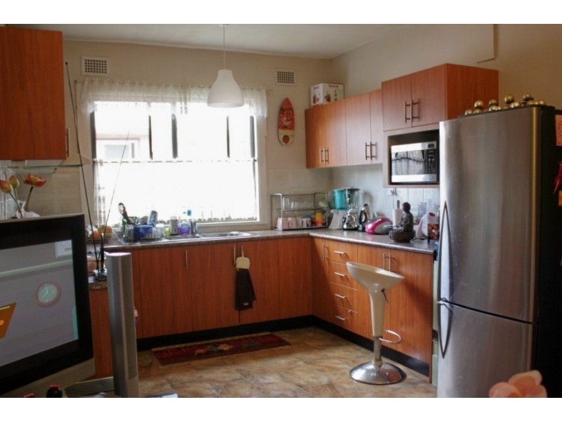 72 Military St, Merrylands West NSW 2160