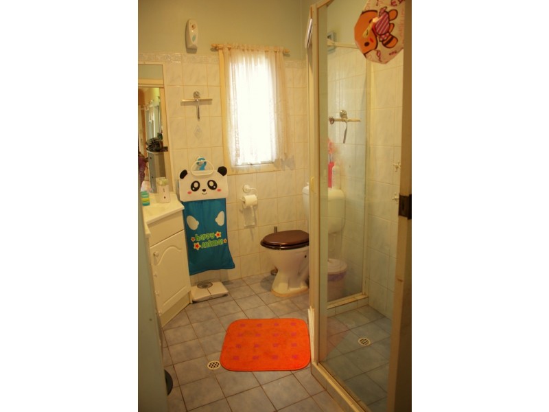 72 Military St, Merrylands West NSW 2160