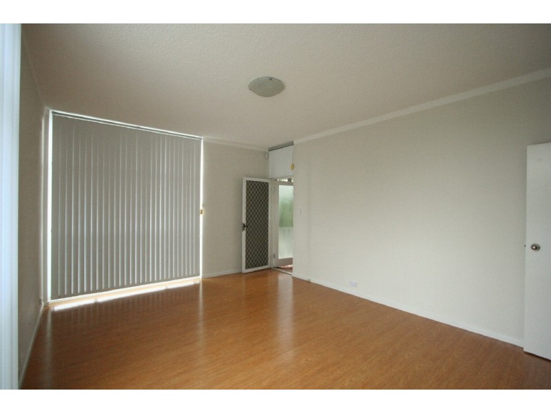 2/134 Wallis Ave, Strathfield South NSW 2136