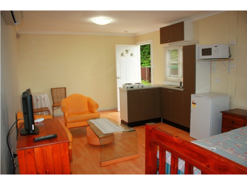 28 Milperra Rd, Revesby NSW 2212