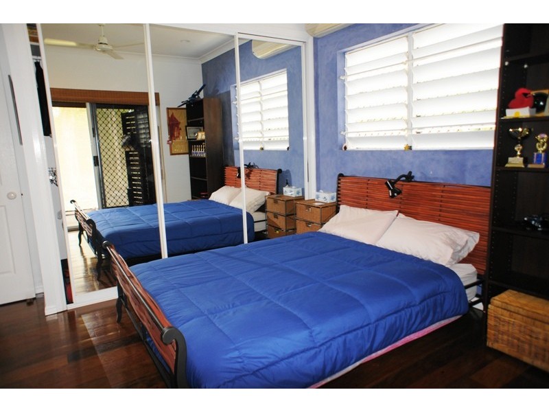 39 Clifton Road, Clifton Beach QLD 4879
