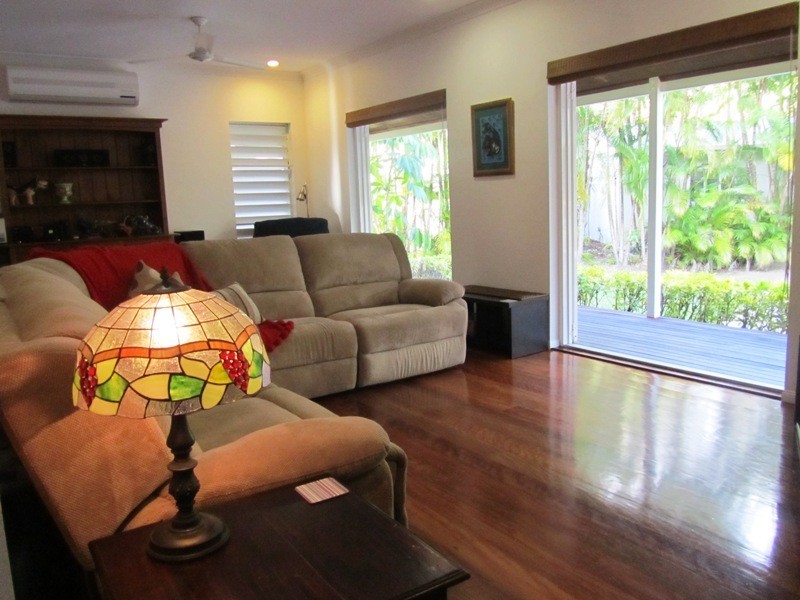 39 Clifton Road, Clifton Beach QLD 4879