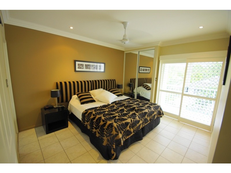 9/61 Vasey Esplanade, Trinity Beach QLD 4879