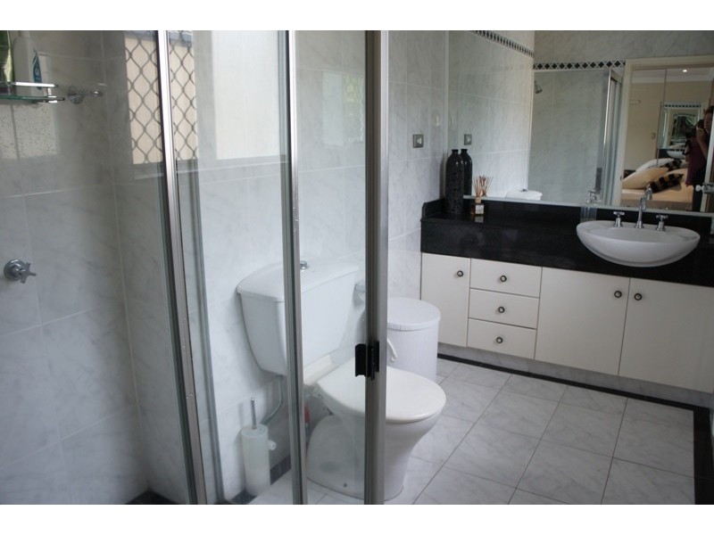 9/61 Vasey Esplanade, Trinity Beach QLD 4879