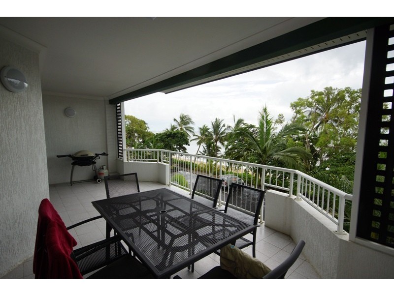 9/61 Vasey Esplanade, Trinity Beach QLD 4879