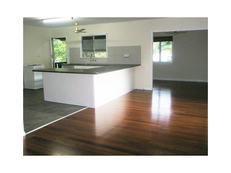 5 McGuigan Street, Earlville QLD 4870